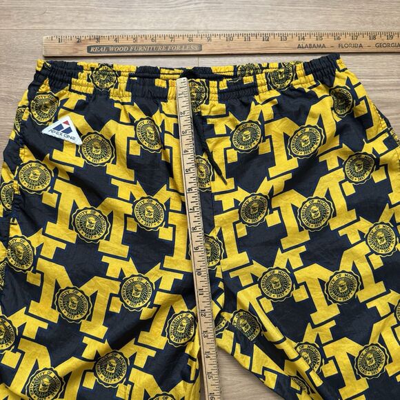 Vintage 90s Apex One Varsity University of Michigan Nylon Light Pants S Fits M-L - Picture 8 of 10